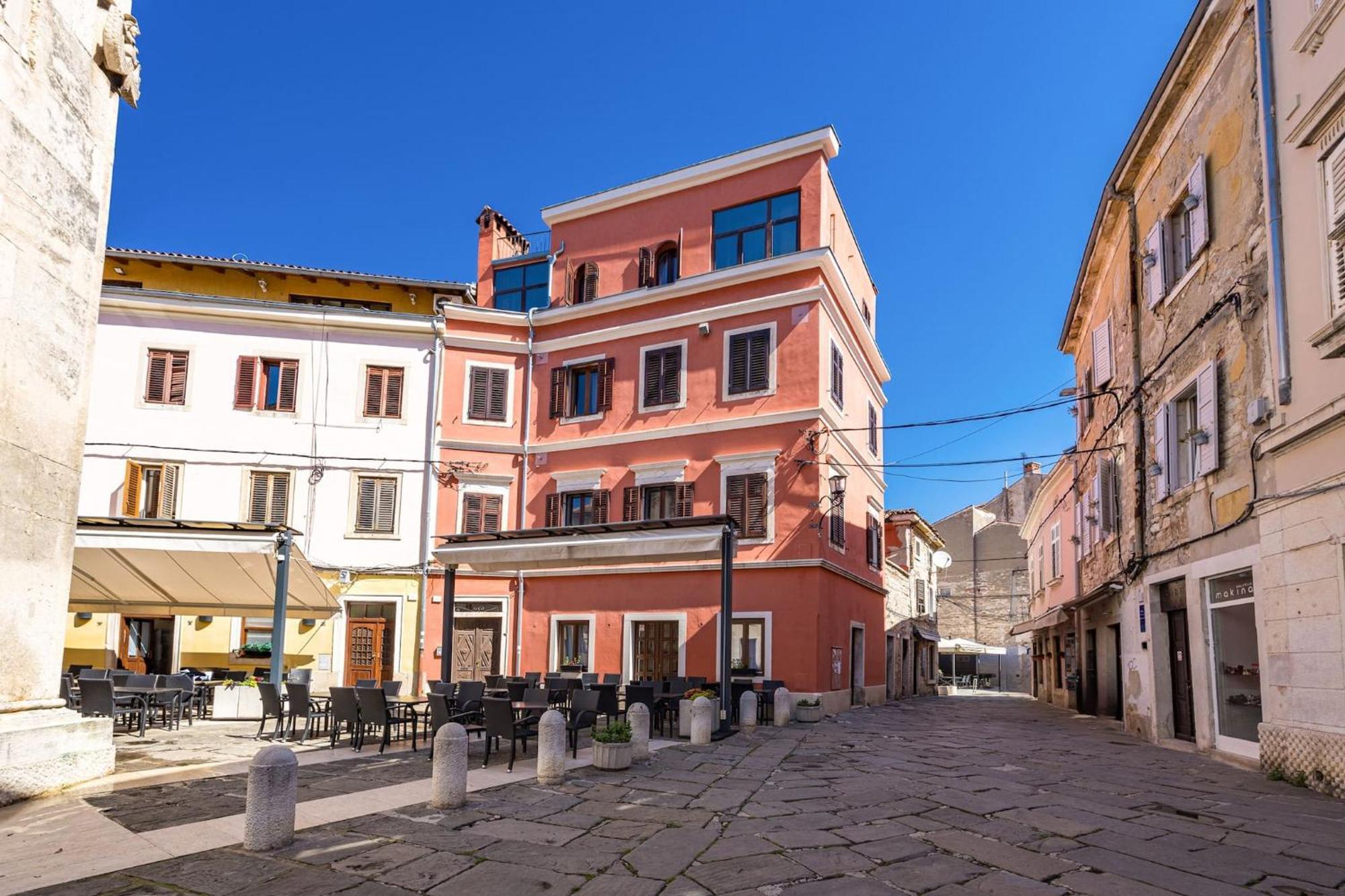 Capitolina - Center